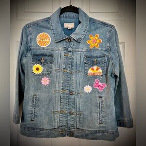 Chico’s 3/4 Sleeve Denim Jacket with Hippy/Boho Embroidered Patches